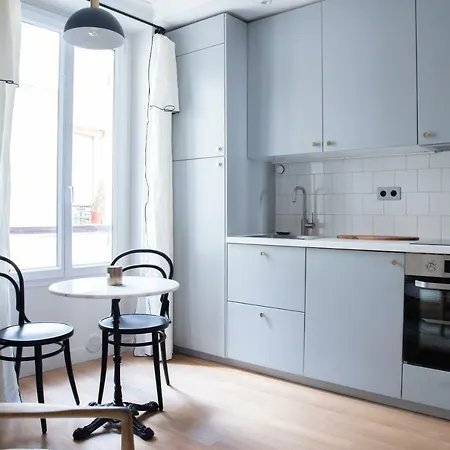 Dreamyflat - Montmartre Ll 2*